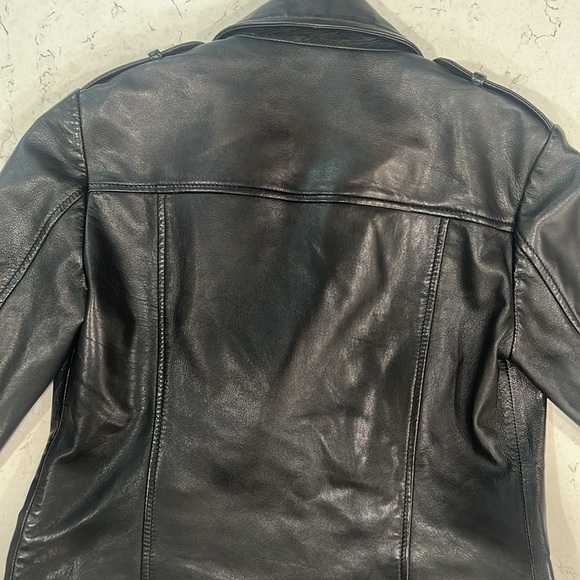 Lord & Taylor, ladies leather moto jacket, size xs - Picture 5 of 7